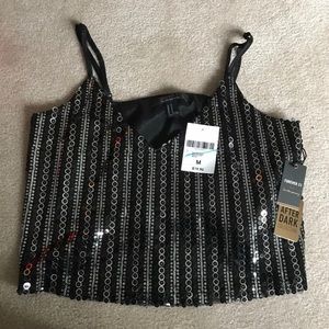 🖤 NWT Crop Top 🖤